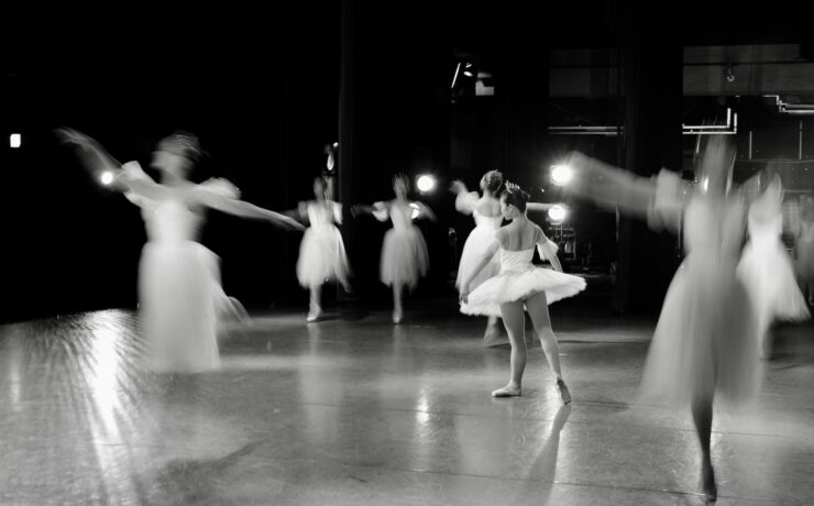 Ballet dancers by Kazuo Ota